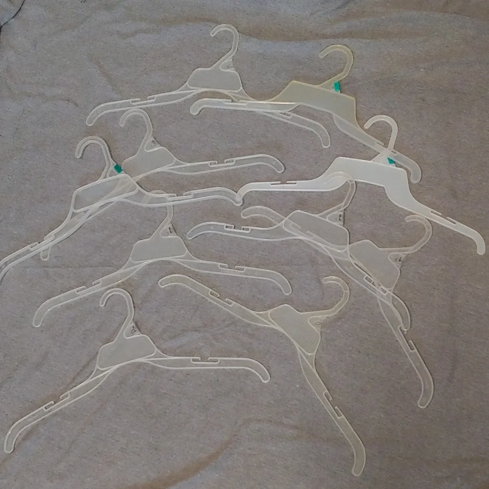 10 Clear Plastic Hangers